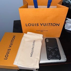 Louis Vuitton iPhone X card case.